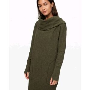 Lululemon Dress Womens Medium Olive Green Along The Way Heathered Sweater W1BW9